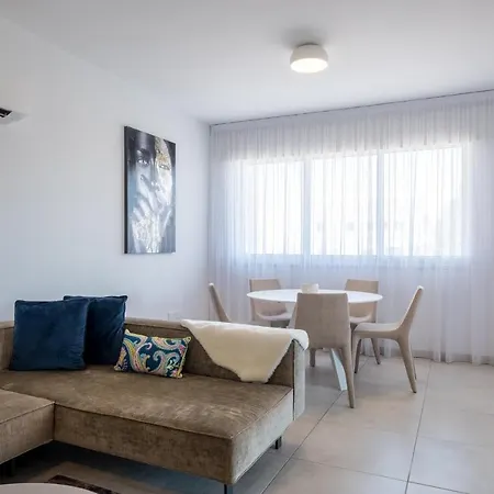 Solaar Faneromeni Apartament Larnaca