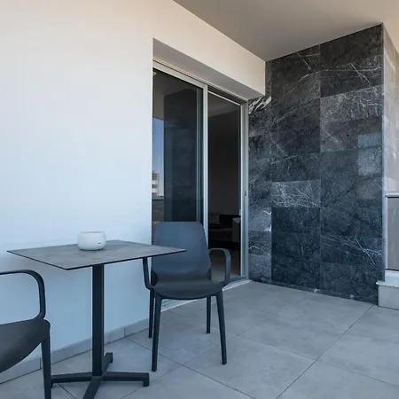 Solaar Faneromeni Larnaca