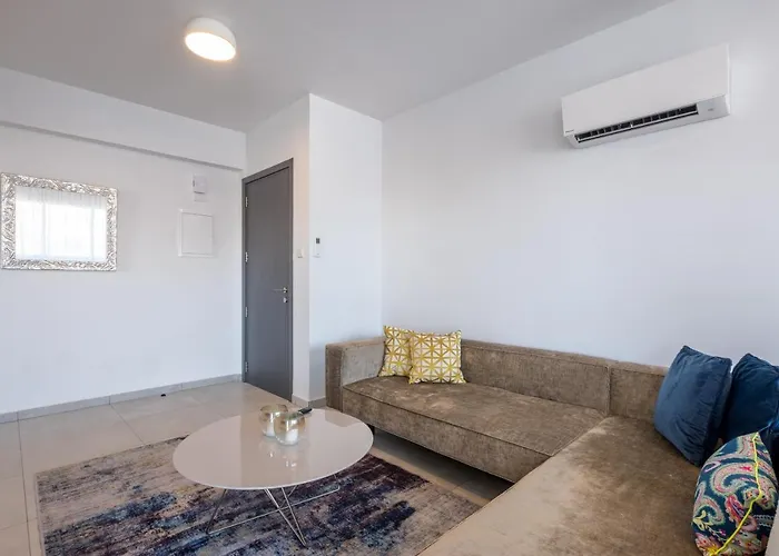 Apartmán Solaar Faneromeni Larnaca
