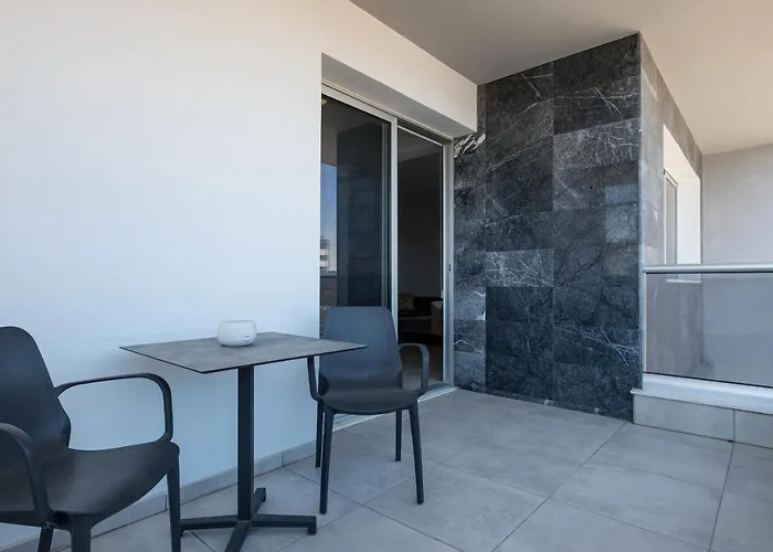 Solaar Faneromeni Larnaca